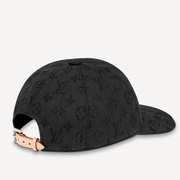 SOLD Louis Vuitton Monogram Essential Cap NWT - Picture 3 of 9